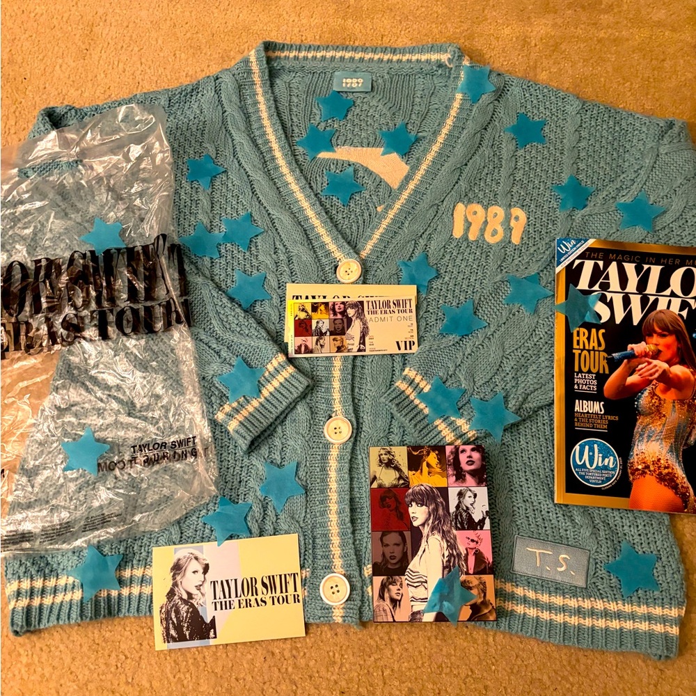 AUTHENTIC New 1989 Taylor Swift Seagull Cardigan, XL/2XL Blue